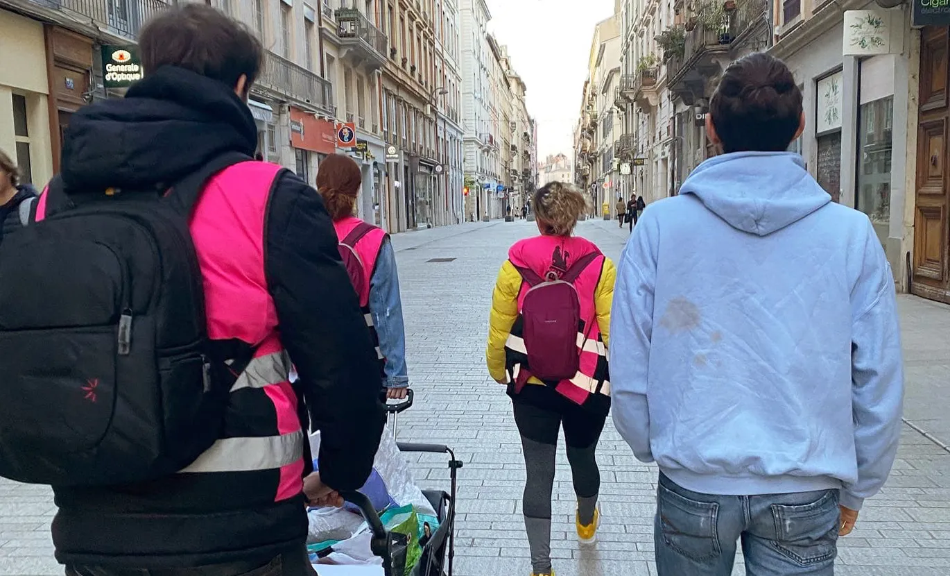 Student volunteers roam the streets to provide advice and comfort to companions of the poor